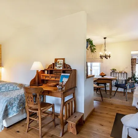 Apartment Haus Alpenveilchen - 1 *